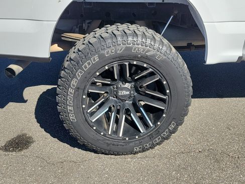 Used 2018 Ford F150 XLT image 36