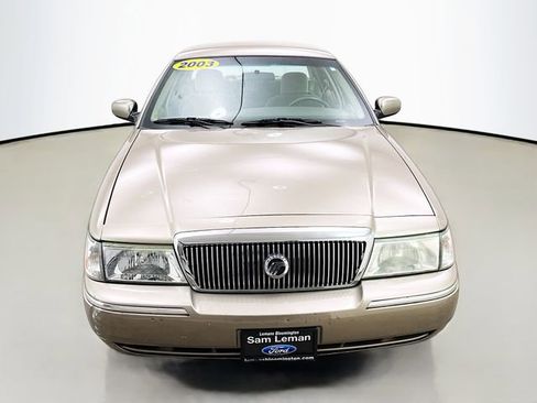 Used 2003 Mercury Grand Marquis GS RWD image 2