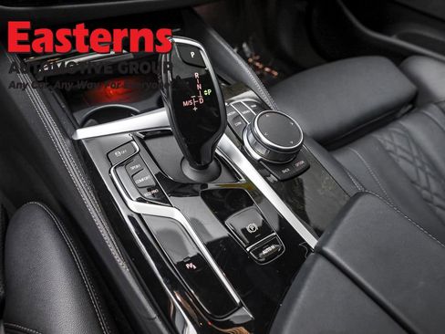 Used 2022 BMW 530i xDrive w/ M Sport Package image 13