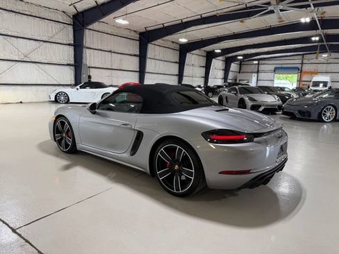 Used 2023 Porsche 718 Boxster GTS RWD image 78