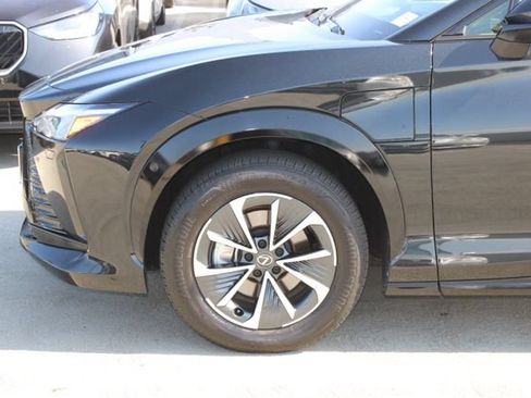 Certified 2024 Lexus RZ 300e Premium w/ Technology Package FWD image 4