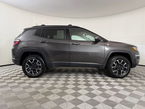 Used 2020 Jeep Compass Trailhawk w/ Cold Weather Group image 7