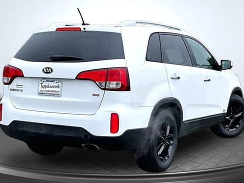 Used 2015 Kia Sorento LX AWD/4WD image 6