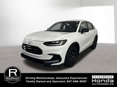 Used 2024 Honda HR-V Sport image 2