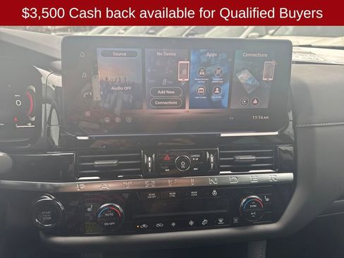 New 2026 Nissan Pathfinder SL image 19