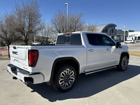 Used 2025 GMC Sierra 1500 Denali Ultimate image 5
