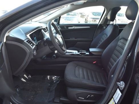 Used 2014 Ford Fusion SE image 13