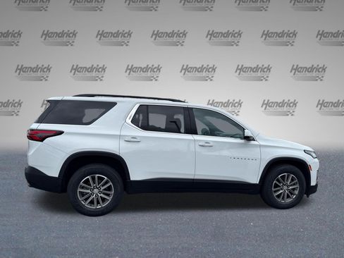Used 2023 Chevrolet Traverse LT AWD/4WD image 11