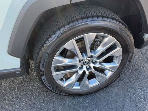 Used 2022 Toyota RAV4 XLE Premium w/ Carpet Mat Package (TMS) image 14