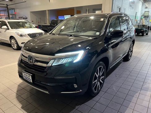 Used 2022 Honda Pilot Touring image 4