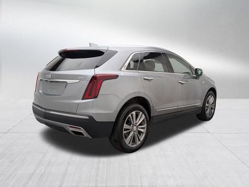 Used 2024 Cadillac XT5 Premium Luxury AWD/4WD image 5