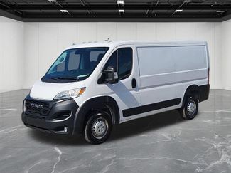 Used 2025 RAM ProMaster 2500 w/ Convenience Group FWD video 1
