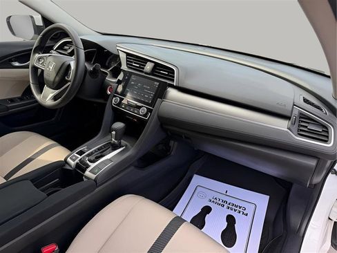 Used 2018 Honda Civic EX image 29
