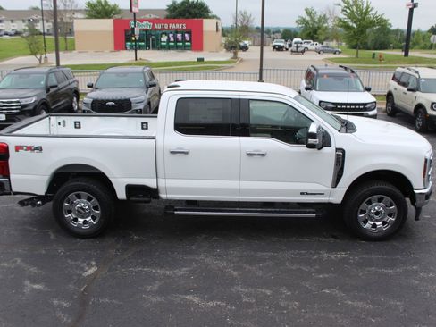 New 2026 Ford F250 Lariat w/ Chrome Package AWD/4WD image 10
