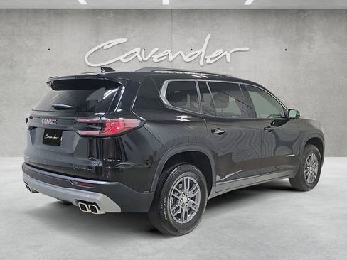 Used 2025 GMC Acadia Elevation image 16