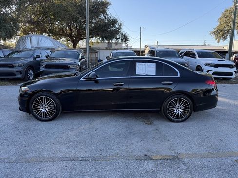 Used 2023 Mercedes-Benz C 300 Sedan image 3