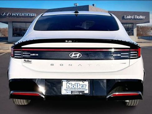 New 2026 Hyundai Sonata SEL AWD/4WD image 4