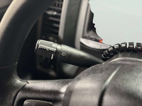 Used 2013 RAM 1500 Express image 30