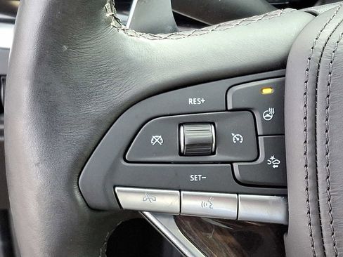 Used 2022 Cadillac XT6 Sport w/ Platinum Package image 24