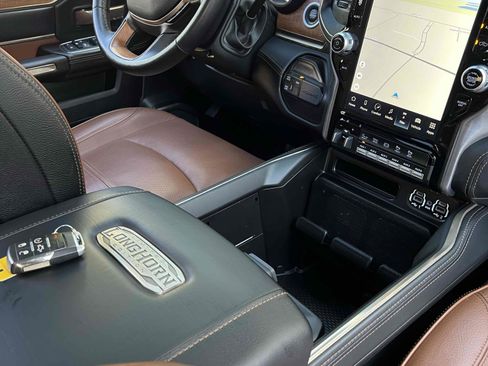 Used 2022 RAM 2500 Limited AWD/4WD image 42