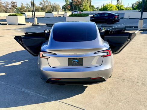 Used 2025 Tesla Model 3 RWD image 26