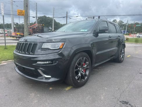 Used 2016 Jeep Grand Cherokee SRT AWD/4WD image 2