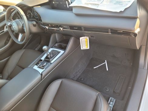 New 2026 MAZDA MAZDA3 2.5 S Hatchback w/ Premium Pkg image 16