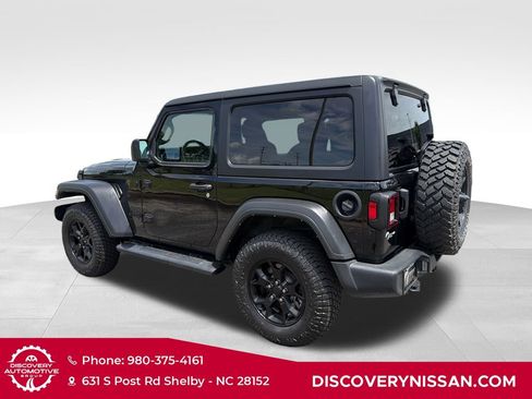 Used 2021 Jeep Wrangler Sport AWD/4WD image 12