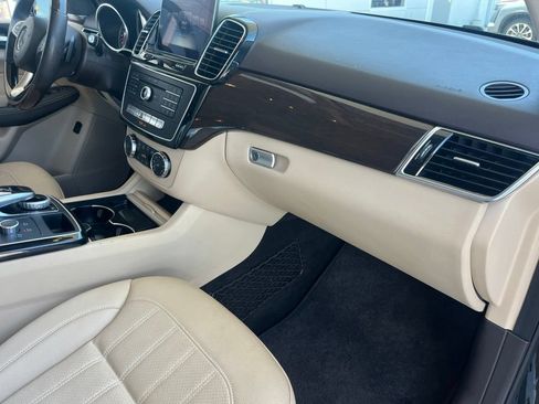 Used 2018 Mercedes-Benz GLE 350 image 25