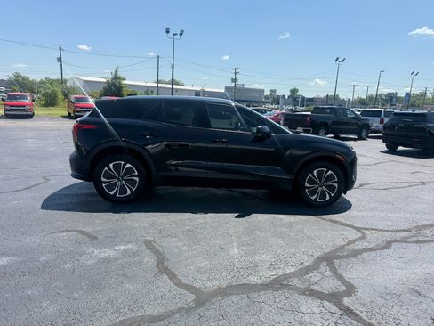 Used 2024 Chevrolet Blazer EV LT AWD/4WD image 7