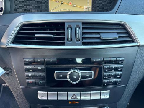 Used 2013 Mercedes-Benz C 300 Sport image 20