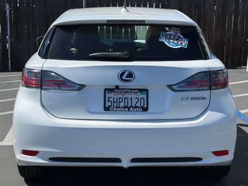 Used 2013 Lexus CT 200h FWD image 5