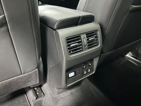 Used 2026 Nissan Rogue Platinum w/ Platinum Premium Package AWD/4WD image 50