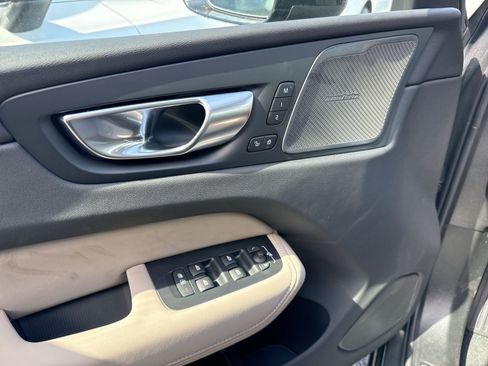 New 2026 Volvo XC60 B5 Plus w/ Protection Package Premier AWD/4WD image 15