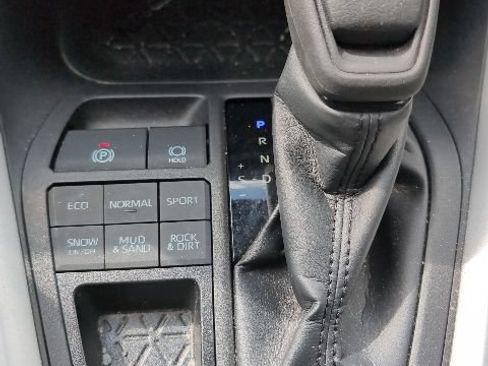 Used 2023 Toyota RAV4 XLE w/ Convenience Package AWD/4WD image 19