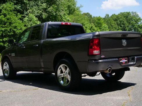 Used 2014 RAM 1500 Express RWD image 12