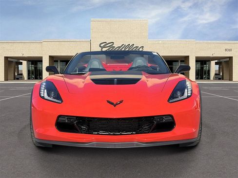 Used 2016 Chevrolet Corvette Z06 w/ 3LZ Preferred Equipment Group image 2