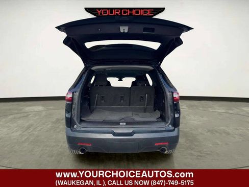 Used 2020 Chevrolet Traverse LT AWD/4WD image 14