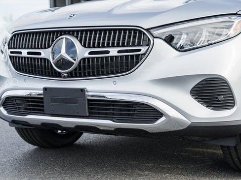 New 2026 Mercedes-Benz GLC 300 4MATIC image 14