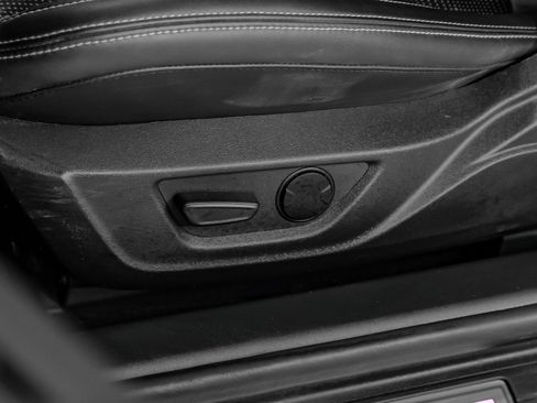 Used 2024 Ford Mustang GT Premium RWD image 38