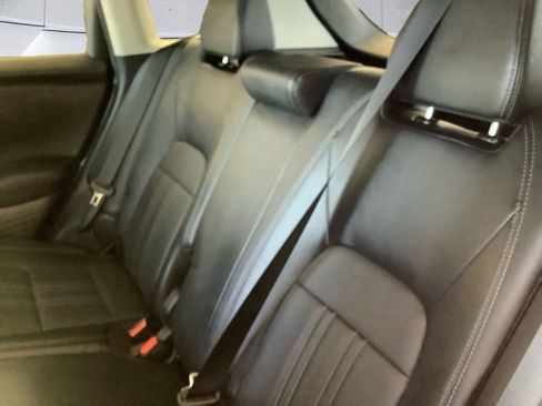 Used 2025 Honda HR-V EX-L image 18