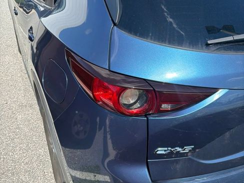 Used 2019 MAZDA CX-5 Touring FWD image 4