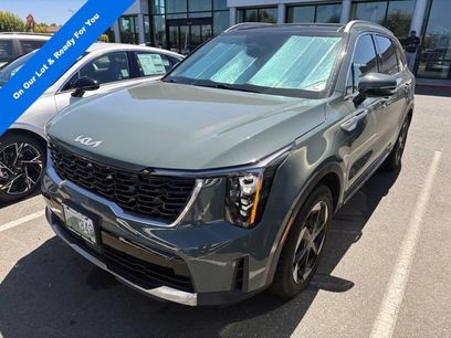 Used 2025 Kia Sorento EX w/ EX Panoramic Sunroof Package