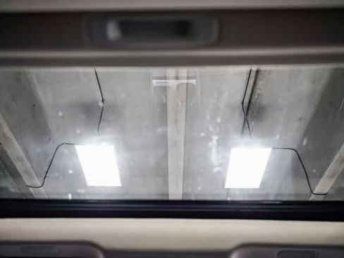 Used 2025 Lexus ES 350 image 11