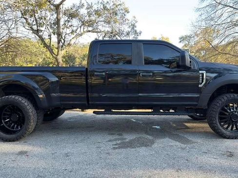 Used 2021 Ford F450 XL w/ Power Equipment Group image 9
