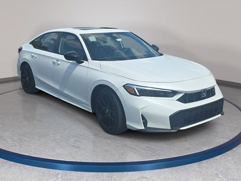 Used 2025 Honda Civic Sport image 3