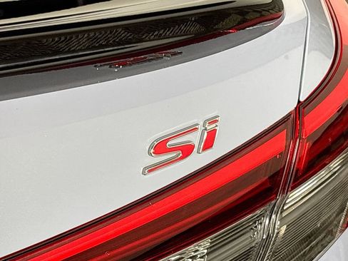 Used 2024 Honda Civic Si image 24