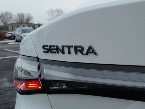 New 2026 Nissan Sentra SL w/ Floor Mat Package FWD image 6