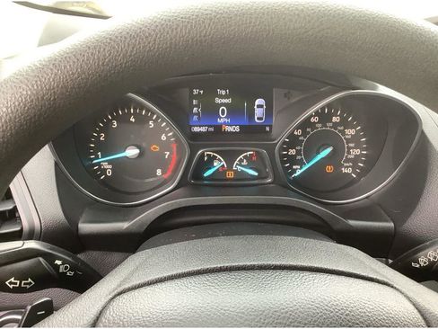 Used 2017 Ford Escape SE image 13