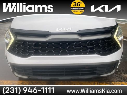 Used 2023 Kia Sportage X-Line image 4